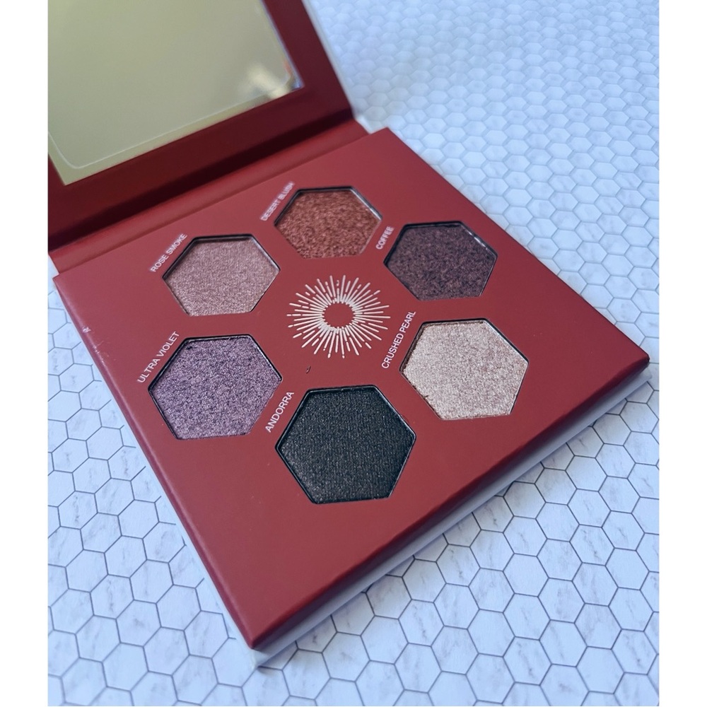 NEW | Sandbar Nomad Eyeshadow Palette